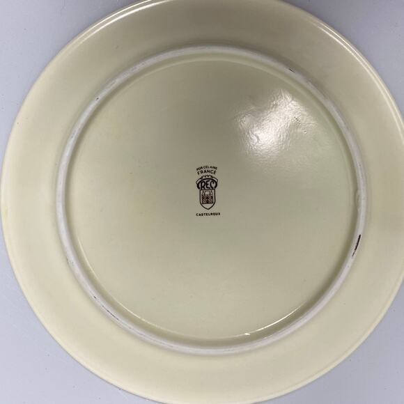 Decorative Plate from Chabrot St Flour France, Collectible - Picture 3 of 3